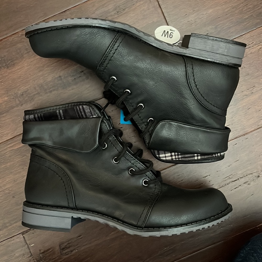 black boots